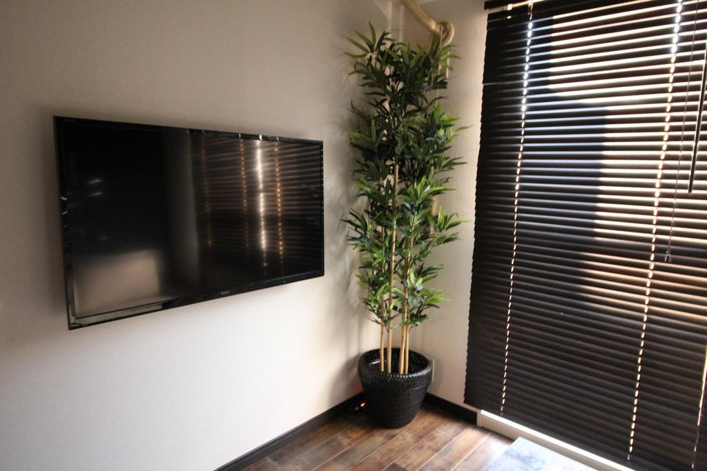 Ookini Hotels Karasuma Gojo Apartment Kyoto Room photo