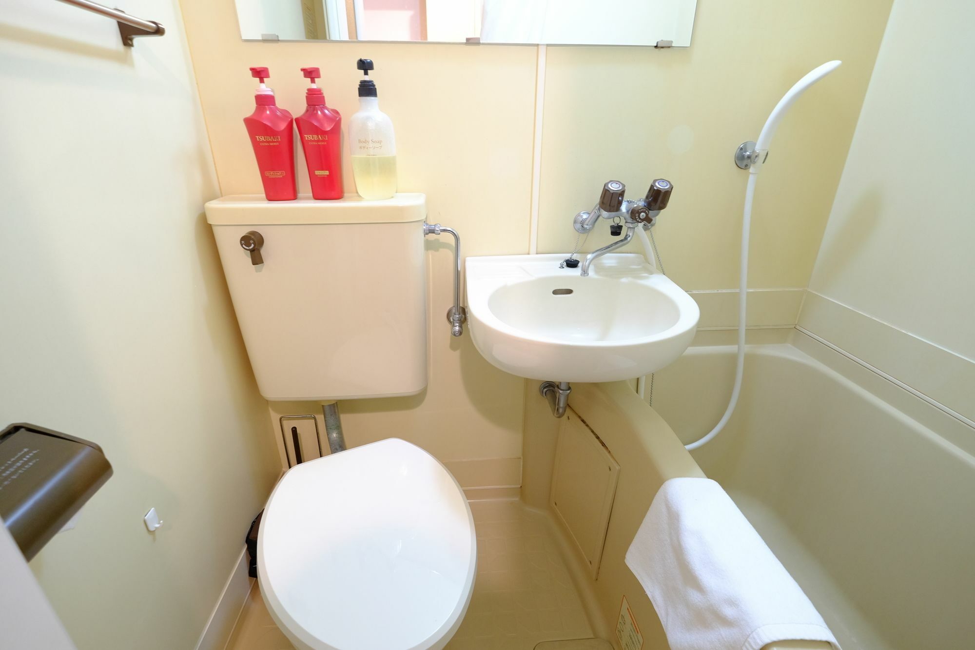 Ookini Hotels Karasuma Gojo Apartment Kyoto Exterior photo